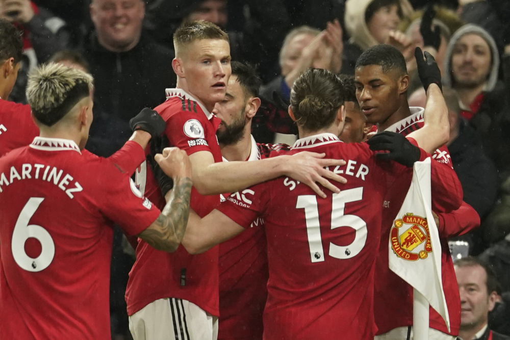 大洛：我英語不太好但其他語言也無法表達字母哥的才華.